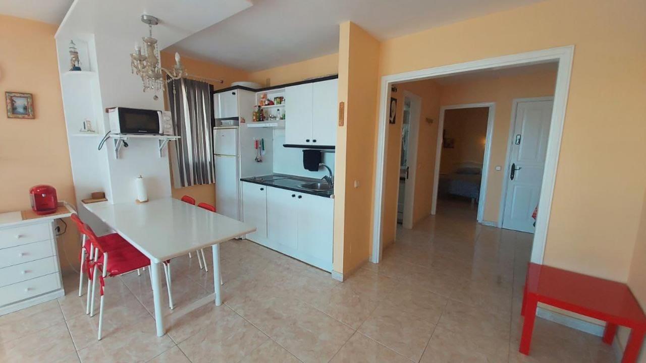 Apartment Sunny Self-catering Costa Teguise, Lanzarote, Spain Costa Teguise